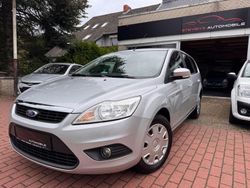Silber Gebraucht 2009 Ford Focus Kombi | 5.590 € (Teuer)
