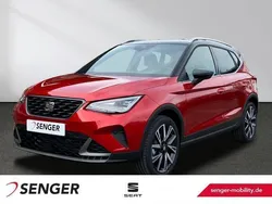Rot Gebraucht 2024 Seat Arona CONNECT SUV | 28.400 € (Teuer)