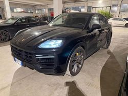 Schwarz Gebraucht 2024 Porsche Cayenne Turbo E-Hybrid SUV | 175.000 € (Fairer Preis)