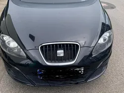 Schwarz Gebraucht 2012 Seat Altea XL Van / Kleinbus | 8.000 € (Teuer)