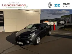 Titaniumgrau metall Gebraucht 2017 Renault Clio IV LIMITED Limousine | 9.790 € (Teuer)