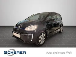 Deep black perleffekt (metallic) Gebraucht 2021 VW e-up! United Kleinwagen | 14.400 € (Fairer Preis)