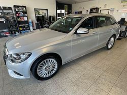 Iridiumsilbermetallic Gebraucht 2016 Mercedes C220 Kombi | 17.900 € (Fairer Preis)