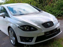 Weiß Gebraucht 2012 Seat Leon FR Limousine | 6.999 € (Etwas zu teuer)