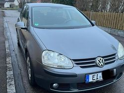 Silber Gebraucht 2005 VW Golf V Kleinwagen | 3.700 € (Fairer Preis)