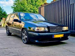 Schwarz Gebraucht 1995 Volvo 850 Kombi | 11.499 €