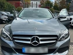 Grau Gebraucht 2017 Mercedes C200 Limousine | 18.800 € (Fairer Preis)