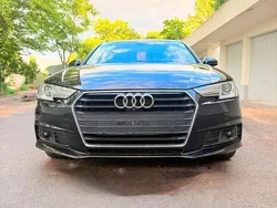 Schwarz Gebraucht 2017 Audi A4 Kombi | 15.390 € (Teuer)