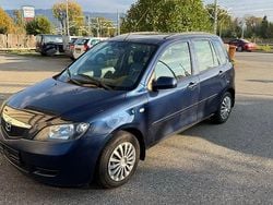 Blau Gebraucht 2004 Mazda 2 Kleinwagen | 600 € (Guter Preis)