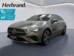 Metalliclack mountaingrau Gebraucht 2025 Mercedes CLA200 Progressive Kombi | 34.890 € (Fairer Preis)