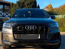Grau Gebraucht 2019 Audi Q7 Ambiente SUV | 49.500 €