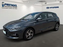 Grau Gebraucht 2022 Hyundai i30 Select Limousine | 18.760 € (Fairer Preis)