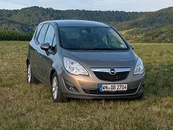 Braun Gebraucht 2013 Opel Meriva Van / Kleinbus | 5.499 € (Fairer Preis)