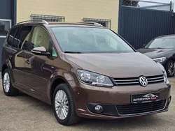 Braun Gebraucht 2014 VW Touran Cup Van / Kleinbus | 12.490 € (Fairer Preis)