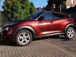 Rot Gebraucht 2021 Nissan Juke N-Connecta SUV | 14.990 € (Guter Preis)