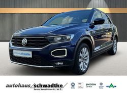 Atlantik blue metallic Gebraucht 2020 VW T-Roc Sportline SUV | 25.900 € (Etwas zu teuer)
