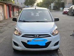 Weiß Gebraucht 2012 Hyundai i10 Kleinwagen | 2.450 € (Fairer Preis)
