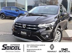 Perlmuttschwarz Gebraucht 2021 Dacia Sandero Comfort Limousine | 13.987 € (Fairer Preis)