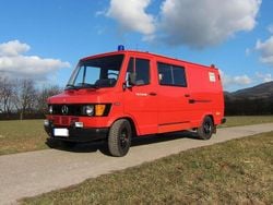Rot Gebraucht 1983 Mercedes T1 Van | 9.000 €