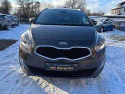Braun Gebraucht 2014 Kia Carens Spirit Van / Kleinbus | 7.990 € (Fairer Preis)