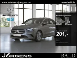 Metalliclack mountaingrau Gebraucht 2020 Mercedes B180 Progressive Van / Kleinbus | 21.340 € (Superpreis)