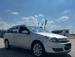 Silber Gebraucht 2005 Opel Astra Kombi | 1.850 € (Fairer Preis)
