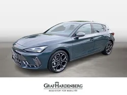 Fjordblau Neu 2025 Cupra Leon Limousine | 39.173 € (Etwas zu teuer)