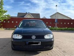 Schwarz Gebraucht 2003 VW Golf IV Pacific Limousine | 2.800 € (Etwas zu teuer)