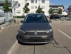 Grau Gebraucht 2016 VW Golf VII Comfortline Limousine | 8.690 € (Guter Preis)