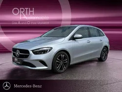Metalliclack hightechsilber Gebraucht 2024 Mercedes B180 Progressive Van / Kleinbus | 32.449 € (Etwas zu teuer)