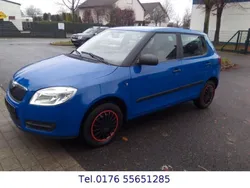 Blau Gebraucht 2009 Skoda Fabia Limousine | 3.699 € (Etwas zu teuer)