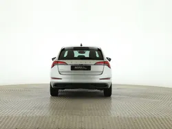 Brillantsilber Gebraucht 2020 Skoda Scala Drive Kleinwagen | 19.680 € (Fairer Preis)