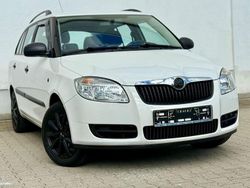 Weiß Gebraucht 2009 Skoda Fabia Cool Edition Kombi | 4.499 € (Etwas zu teuer)