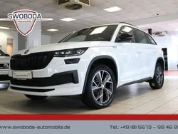 Weiß Gebraucht 2023 Skoda Kodiaq SportLine SUV | 34.950 € (Fairer Preis)