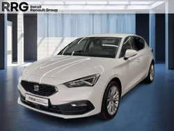 Weiß Gebraucht 2024 Seat Leon Style Limousine | 23.960 € (Superpreis)