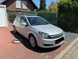 Silber Gebraucht 2005 Opel Astra Kleinwagen | 2.000 € (Superpreis)