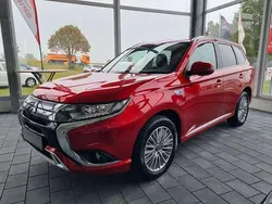Weiß Gebraucht 2020 Mitsubishi Outlander P-HEV Spirit | 25.730 € (Teuer)