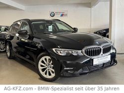 Schwarz ii Gebraucht 2022 BMW 318 Sport Line Kombi | 18.950 € (Guter Preis)