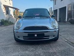 Silber Gebraucht 2006 Mini Cooper Kleinwagen | 1.800 € (Guter Preis)