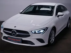 Weiß Gebraucht 2020 Mercedes CLA180 Shooting Brake Kombi | 20.499 € (Guter Preis)