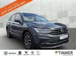 Grau Gebraucht 2022 VW Tiguan Life SUV | 23.480 € (Guter Preis)