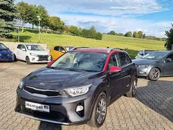 Grau Gebraucht 2019 Kia Stonic 4 SUV | 14.490 € (Fairer Preis)