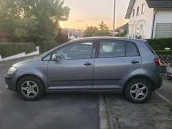 Grau Gebraucht 2005 VW Golf Plus Cross Van / Kleinbus | 1.800 € (Superpreis)