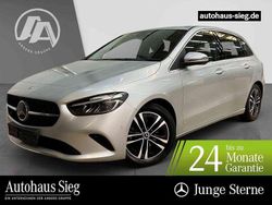 Iridiumsilber Gebraucht 2023 Mercedes B200 Progressive Van / Kleinbus | 27.834 € (Guter Preis)
