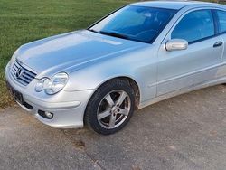 Silber Gebraucht 2004 Mercedes C180 Coupé | 2.780 € (Fairer Preis)