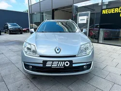 Grau Gebraucht 2007 Renault Laguna GrandTour Expression Kombi | 1.750 € (Fairer Preis)