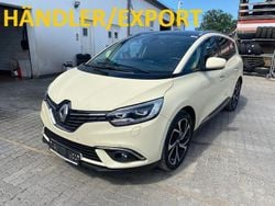 Weiß Gebraucht 2017 Renault Scénic IV Bose Edition Van / Kleinbus | 5.999 € (Guter Preis)