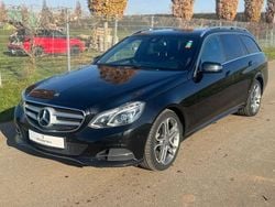 Schwarz Gebraucht 2015 Mercedes E220 Kombi | 12.900 € (Fairer Preis)