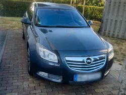 Blau Gebraucht 2011 Opel Insignia Kombi | 3.999 € (Guter Preis)