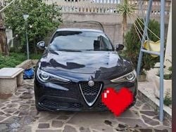 Gebraucht 2018 Alfa Romeo Stelvio Tech Edition SUV | 16.500 € (Fairer Preis)